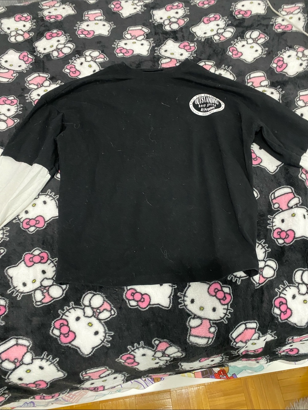 SHEIN Black Long Sleeve Tee with White Sleeve Accent